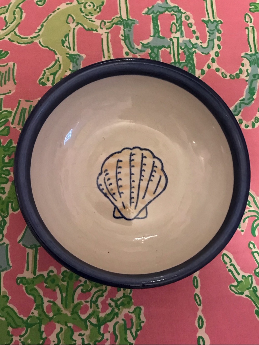 Vintage louisville stoneware seashell Small bowl 2006